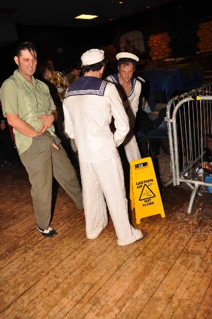 min 2009 11 22 riot 518